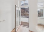 B_LA57_WohnziBalkon