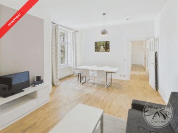 Reserved! Prenzlauer Berg: a beautiful setting for a one-bedroom apartment with, Berlin Prenzlauer Berg, 2. OG