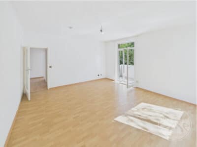 Between Tiergarten & the Spree: Apartment with Balcony and Elevator, Berlin Hansaviertel, 1. OG