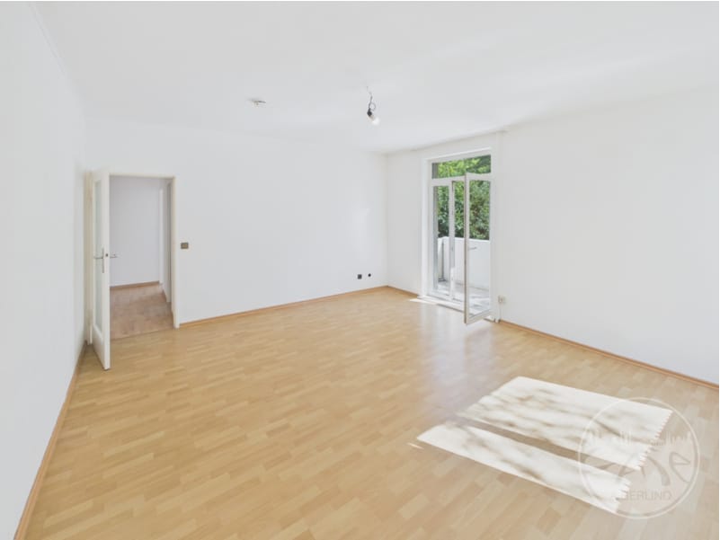 1 Wohnzimmer