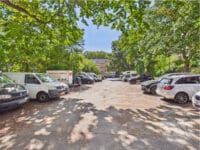 20 Parkplatz