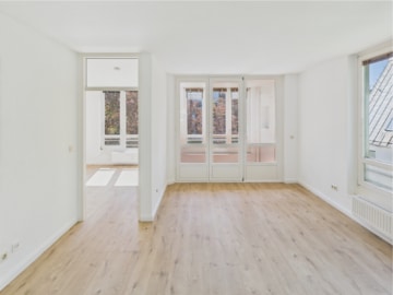 Wohnen am Wasser – Stilvolle 2-Zimmer-Wohnung mit Wintergarten, Berlin Tegel, EG