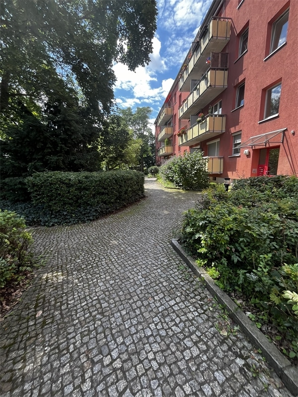 B - Prenzlauer Berg: two-room apartment as a secure investment