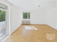 4 Wohnzimmer