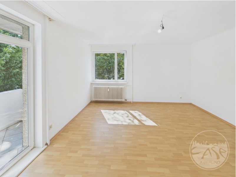 4 Wohnzimmer