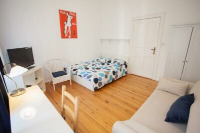 Vacant Period Apartment in the Popular Akazienkiez District, Berlin Schöneberg, 3. OG