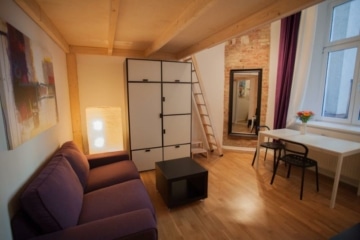 Kleines Nest für große Träume in Friedrichshain, Berlin Friedrichshain, EG