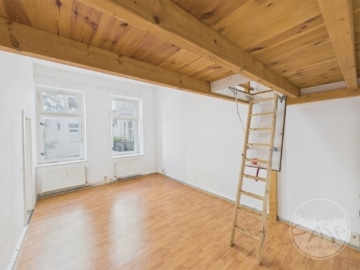 Top-Lage am Mauerpark – Apartment mit Gestaltungspotenzial, Berlin Prenzlauer Berg, 1. OG