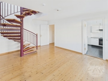 Licht. Blick. Mitte – 2-Zi-Maisonette mit Aufzug, Berlin Mitte, 4. OG