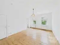 4. Wohnzimmer