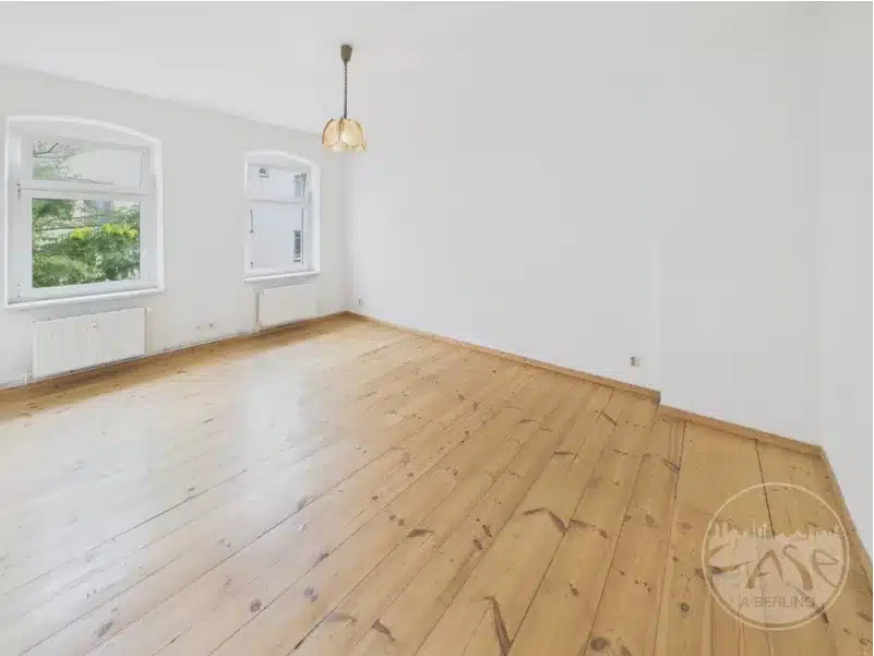 5. Wohnzimmer
