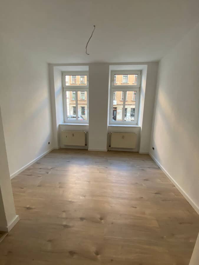 New entry after renovation - bright 1-room flat near Stadtpark Rabet - PHOTO-2023-10-17-17-15-26 (1)